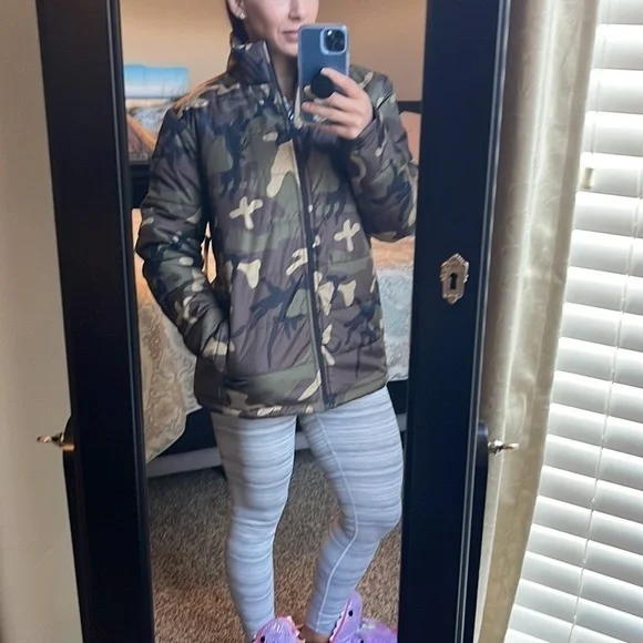 Volcom puffer jacket new with tags - Picture 11 of 11